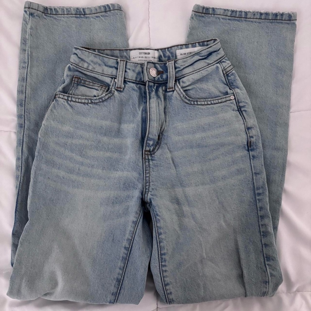Women's Light Blue Jeans